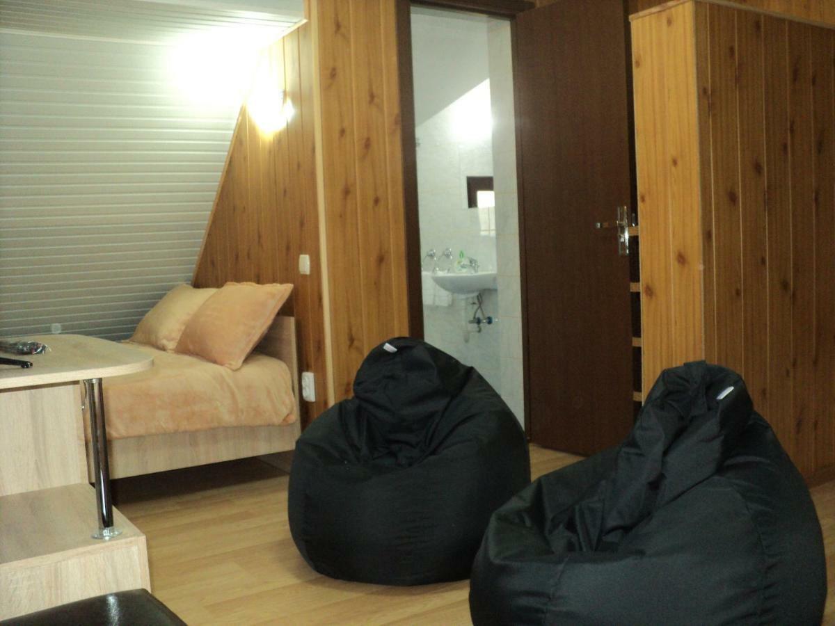 ホテル Casa Haiducilor プレデアル エクステリア 写真